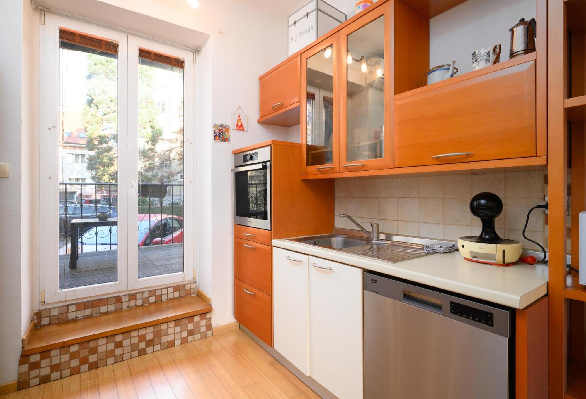 Urban View Apartment With Free Parking Laibach Exterior foto